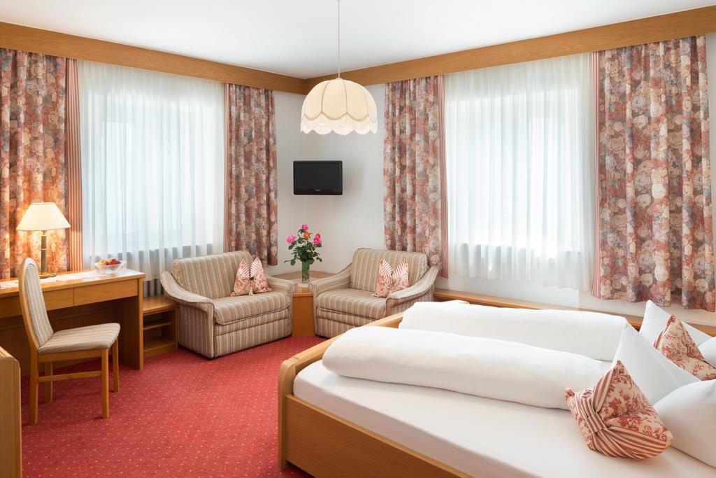 Hotel Zum Wolf Castelrotto Bilik gambar