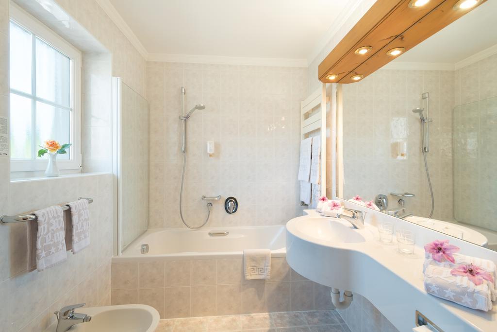 Hotel Zum Wolf Castelrotto Luaran gambar