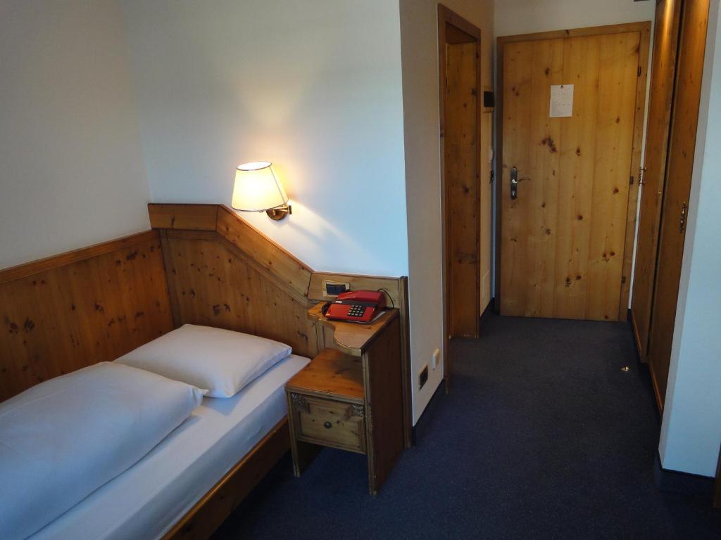 Hotel Zum Wolf Castelrotto Bilik gambar